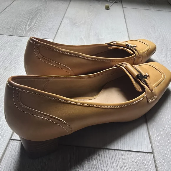 Etienne Aigner Vintage Dress Shoes Mustard Yellow Tan Leather Shoes-Size 8.5 - Picture 14 of 16